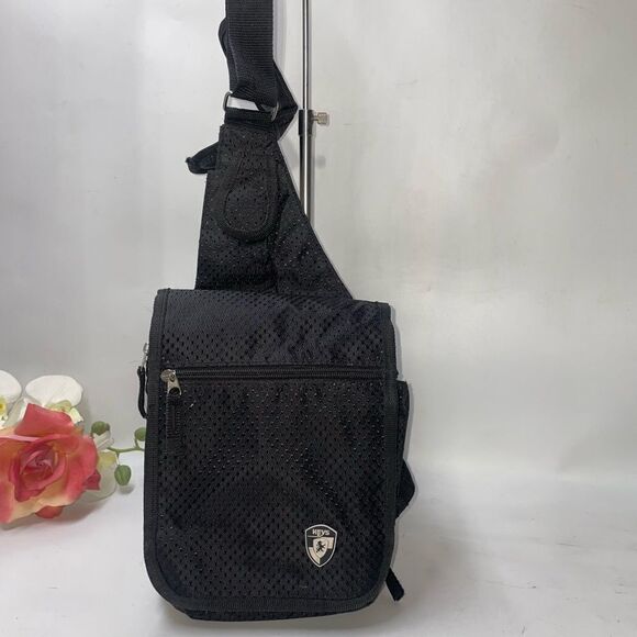 Hey’s Travelmate Nylon Crossbody - Picture 1 of 8